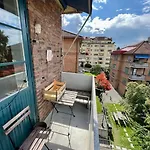 Апартаменты Stylish 1br In *