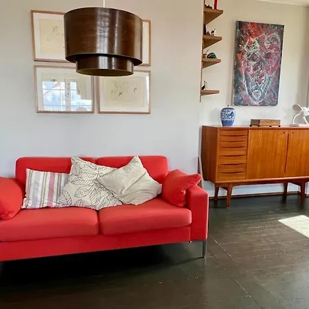 Stylish 1br In *