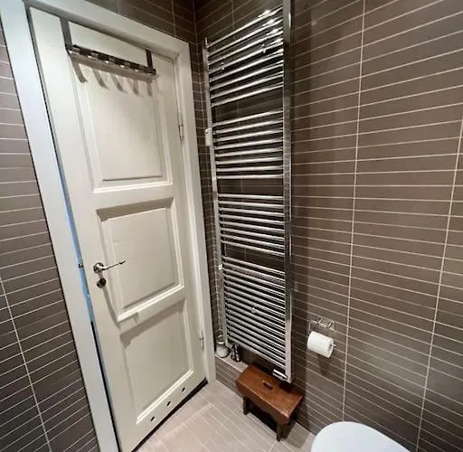 Stylish 1br In Lejlighed *